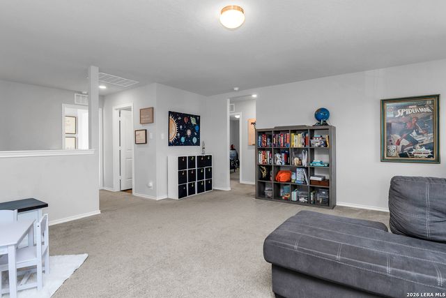7015 Vista, San Antonio, TX 78233