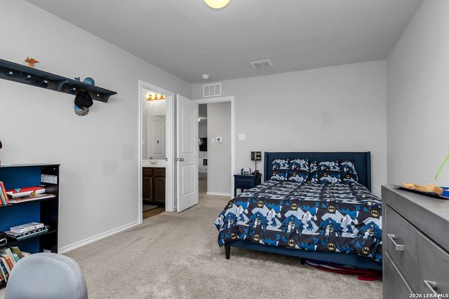 7015 Vista, San Antonio, TX 78233