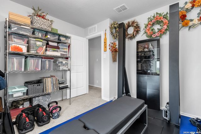 7015 Vista, San Antonio, TX 78233
