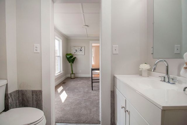 16 Prince Street, Concord, NH 03301