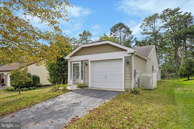 114 GRAMERCY PL, Southampton, NJ 08088