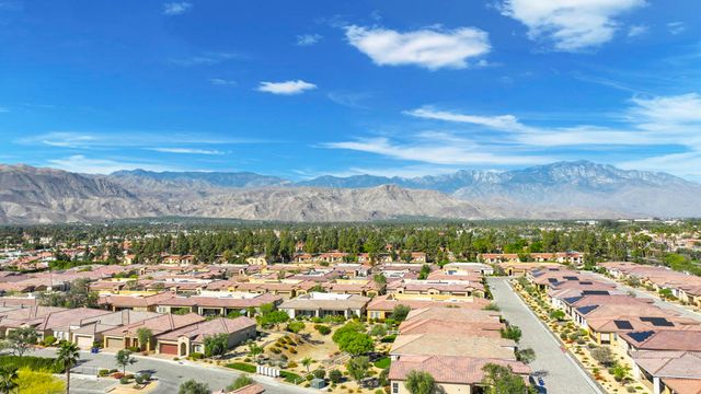 2312 Via Calderia, Palm Desert, CA 92260
