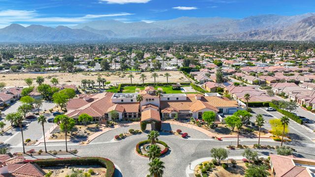 2312 Via Calderia, Palm Desert, CA 92260