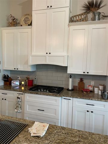 18177 County Road 204, East Bernard, TX 77435