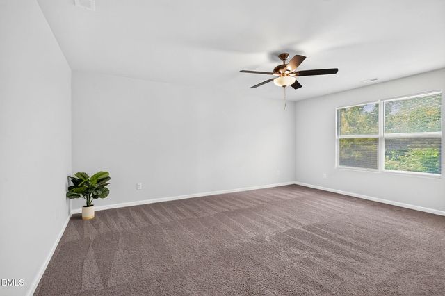 1020 Sumter Pointe Way, Knightdale, NC 27545
