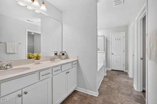 1020 Sumter Pointe Way, Knightdale, NC 27545