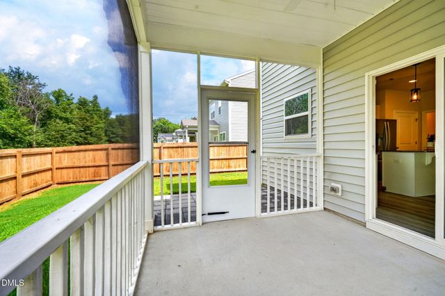 1020 Sumter Pointe Way, Knightdale, NC 27545
