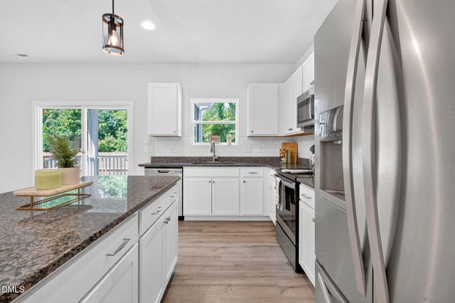 1020 Sumter Pointe Way, Knightdale, NC 27545