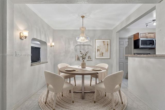 1771 NE 174th St, North Miami Beach, FL 33162