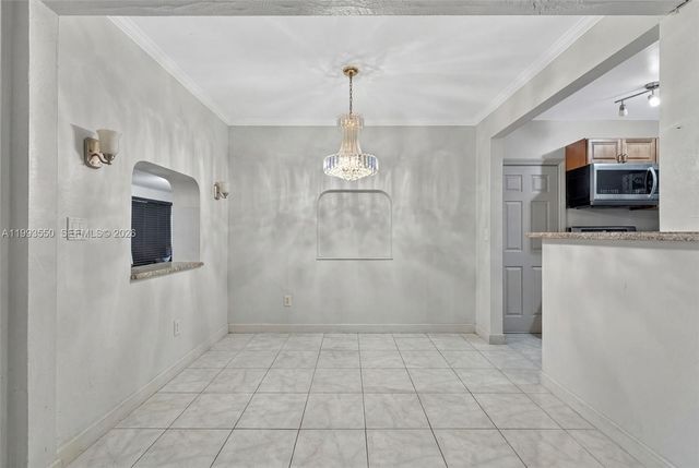 1771 NE 174th St, North Miami Beach, FL 33162