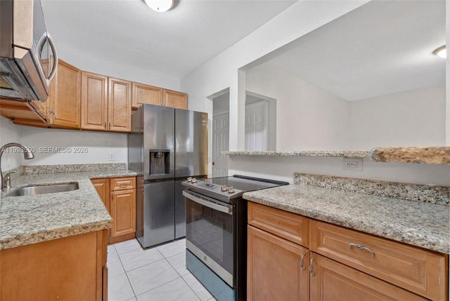 1771 NE 174th St, North Miami Beach, FL 33162