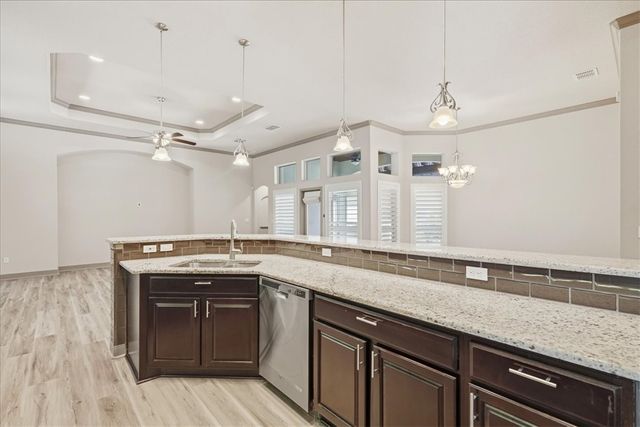 8039 Calgary Dr, Corpus Christi, TX 78414