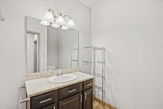 8039 Calgary Dr, Corpus Christi, TX 78414
