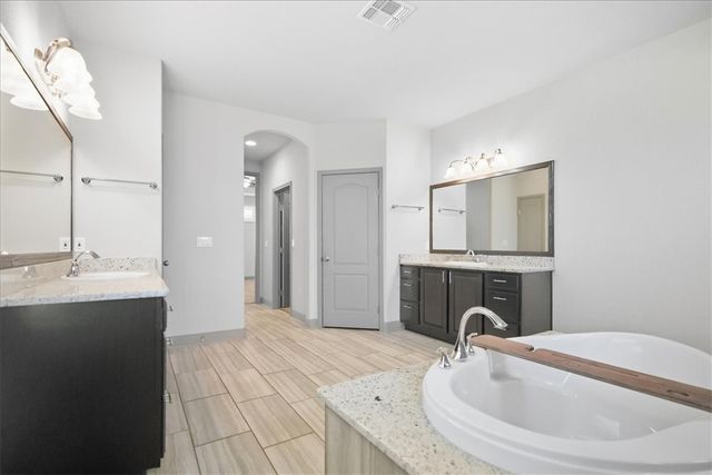8039 Calgary Dr, Corpus Christi, TX 78414