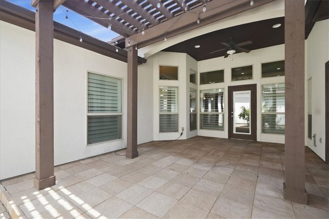 8039 Calgary Dr, Corpus Christi, TX 78414