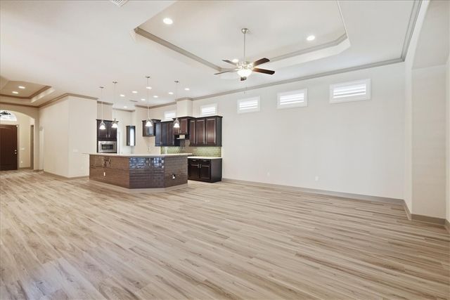 8039 Calgary Dr, Corpus Christi, TX 78414