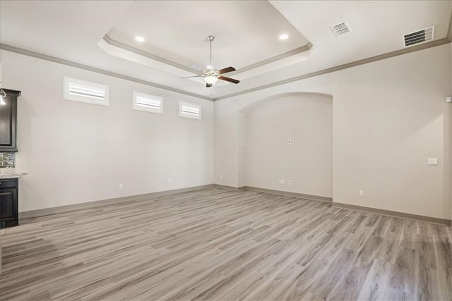 8039 Calgary Dr, Corpus Christi, TX 78414