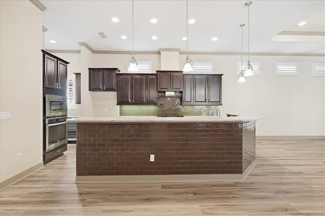 8039 Calgary Dr, Corpus Christi, TX 78414