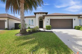 8039 Calgary Dr, Corpus Christi, TX 78414