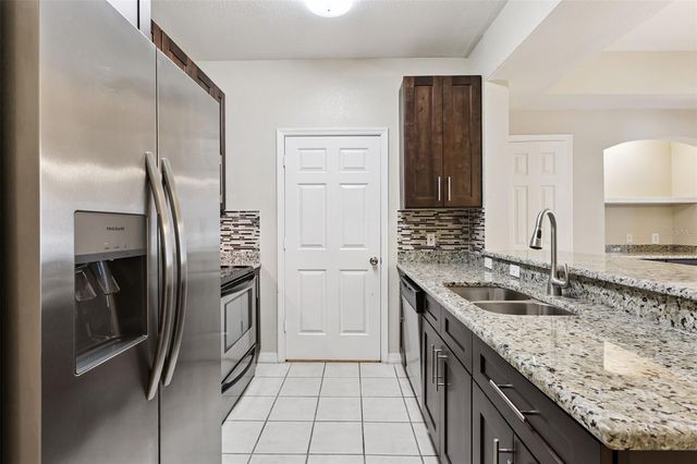 1101 VINTAGE VILLAGE LANE 104, Ocoee, FL 34761