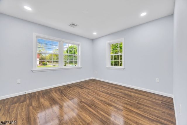 456 Girard Ave, Franklin Twp., NJ 08873
