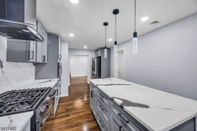 456 Girard Ave, Franklin Twp., NJ 08873