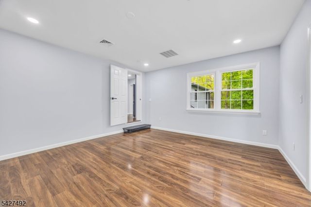 456 Girard Ave, Franklin Twp., NJ 08873