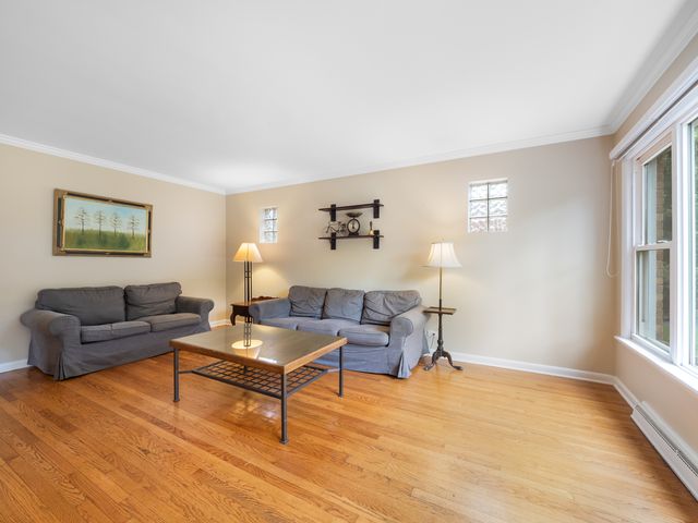 727 Harms Road, Glenview, IL 60025