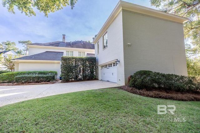 17416 Stillwood Lane, Fairhope, AL 36532