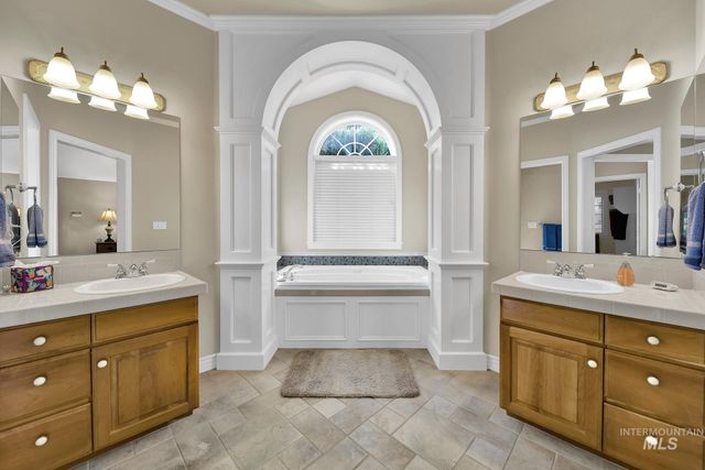 3011 W Balata Ct, Meridian, ID 83646