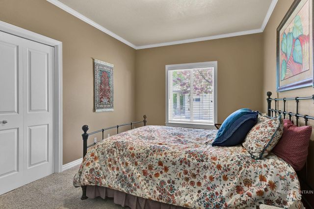 3011 W Balata Ct, Meridian, ID 83646