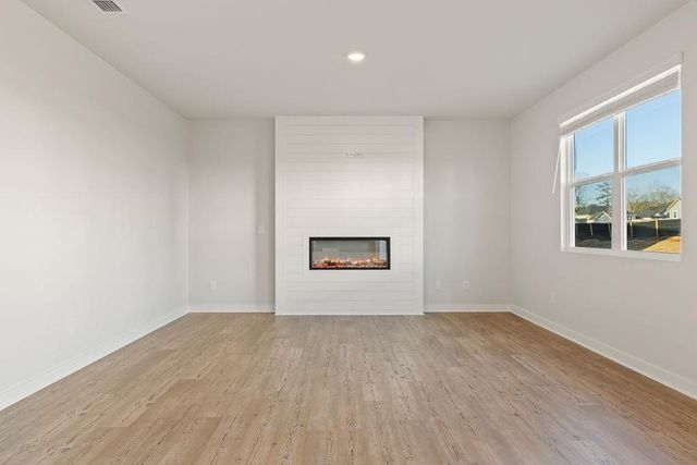 1875 PEACEFUL PINE Avenue, Snellville, GA 30078