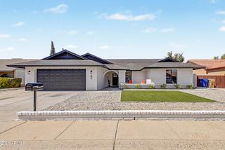 6332 W CHERYL Drive, Glendale, AZ 85302