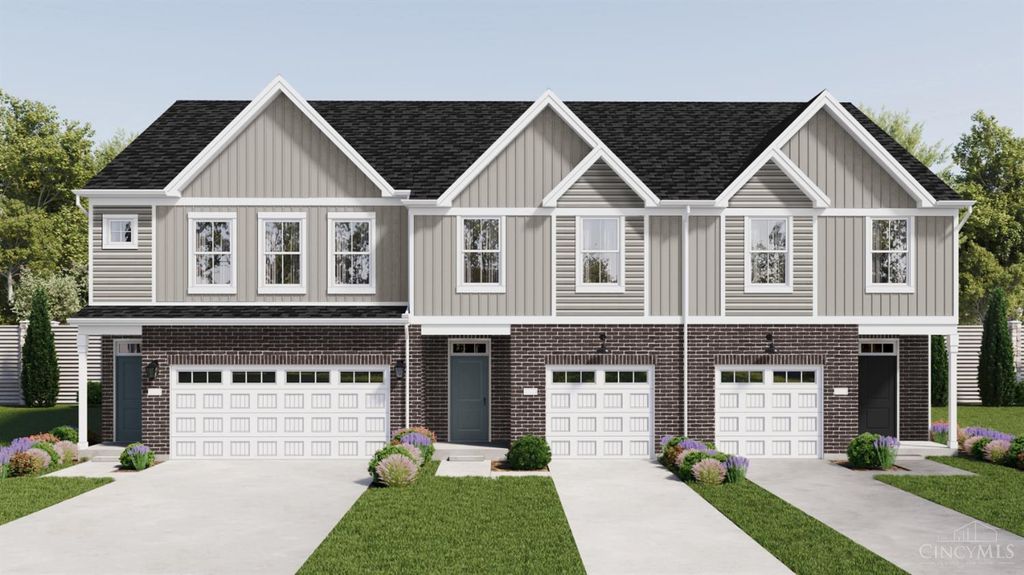 23 Scholars Way, Middletown, OH 45044