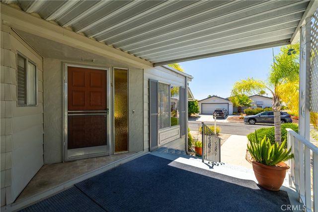 38230 Calle Arrebol, Murrieta, CA 92563