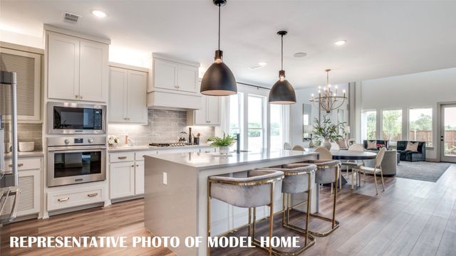 140 Scottish Way, Mansfield, TX 76063