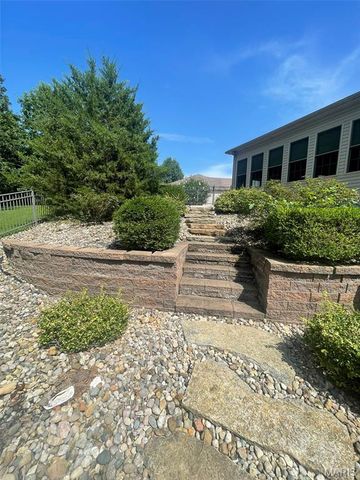 77 Woodcrest Drive, Bethalto, IL 62010
