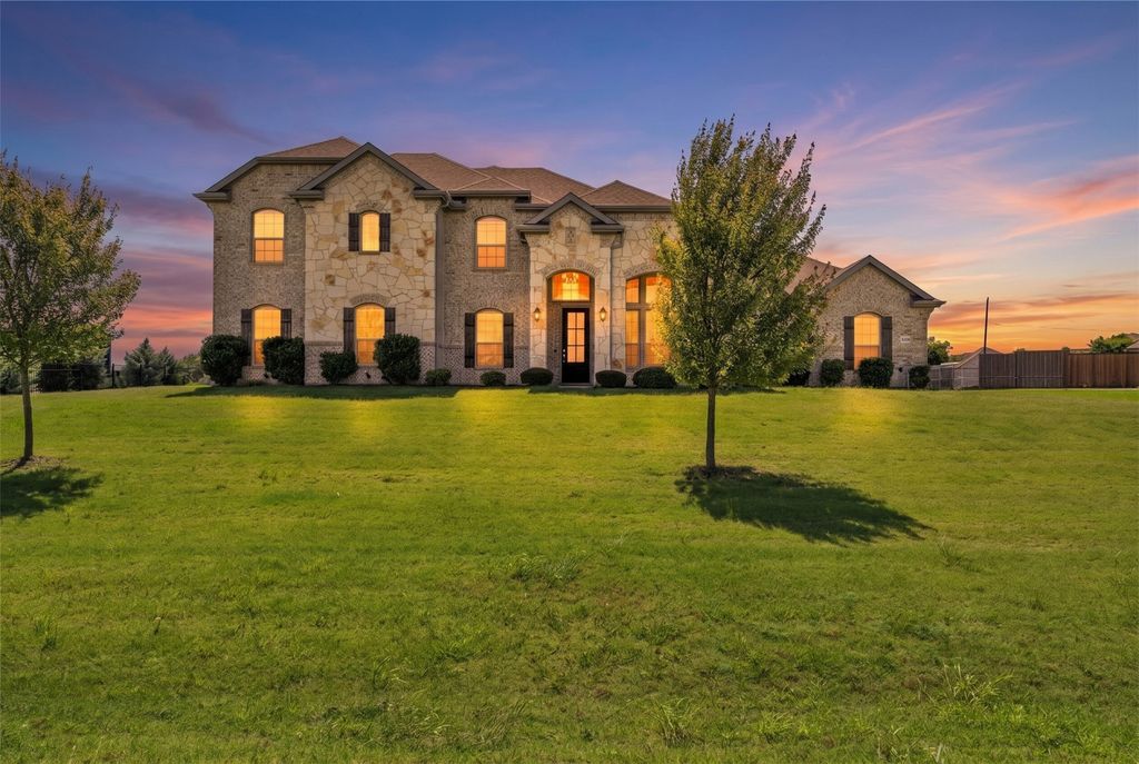 231 Berkeley Drive, Waxahachie, TX 75167