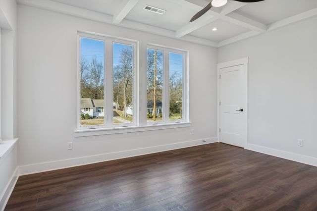 4112 Saunders Ave, Nashville, TN 37216