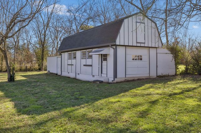 4112 Saunders Ave, Nashville, TN 37216