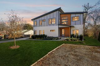 4112 Saunders Ave, Nashville, TN 37216