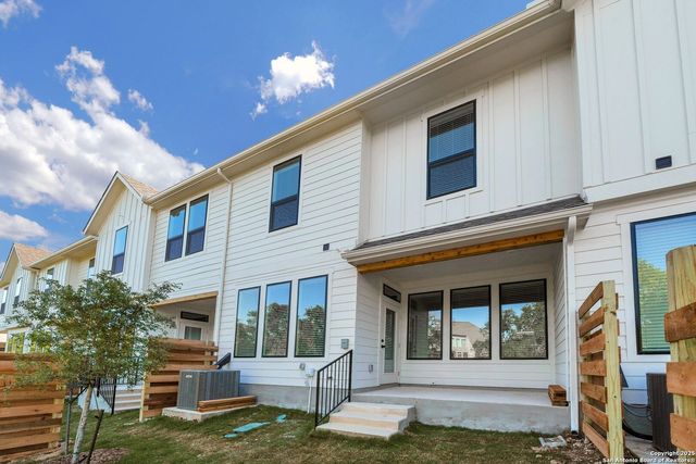 13709 Giovannis Garden, San Antonio, TX 78253