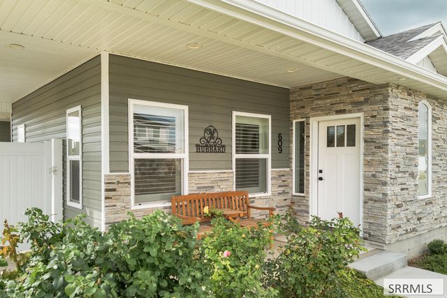 609 Aurora, Chubbuck, ID 83202