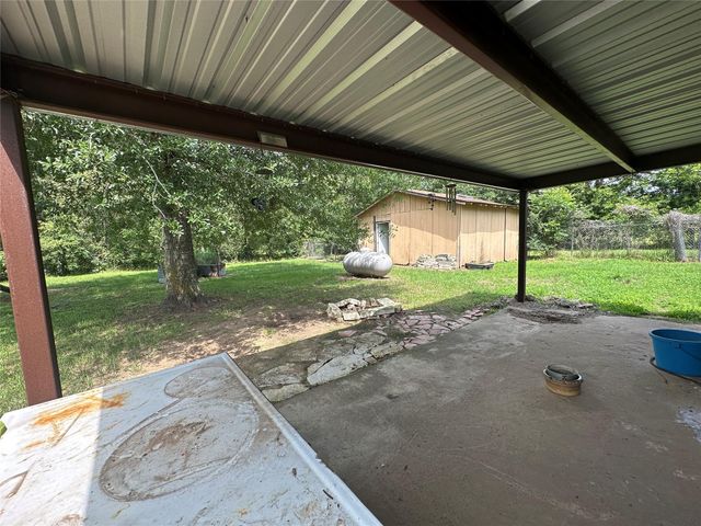 18493 Fm 1155 Rd E, Washington, TX 77880