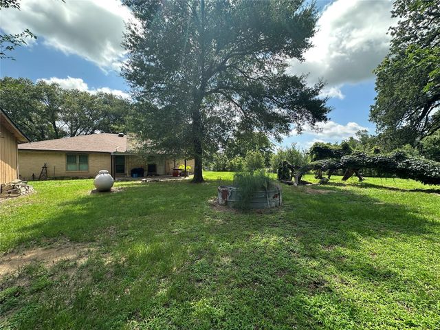 18493 Fm 1155 Rd E, Washington, TX 77880