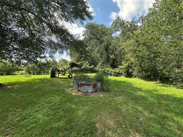 18493 Fm 1155 Rd E, Washington, TX 77880