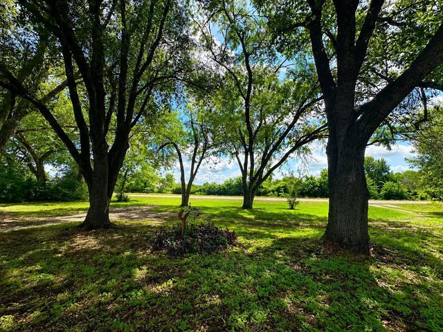 18493 Fm 1155 Rd E, Washington, TX 77880