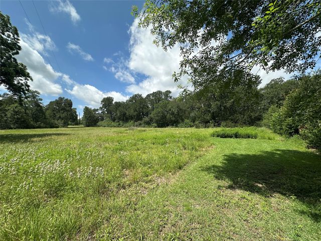 18493 Fm 1155 Rd E, Washington, TX 77880