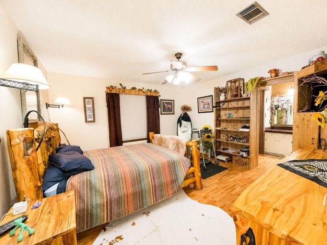 18493 Fm 1155 Rd E, Washington, TX 77880