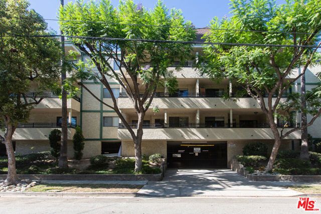 277 Pleasant Street 202, Pasadena, CA 91101